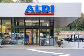 Read more about the article Aldi erhöht die Preise für 400 Produkte – Preisexplosion im LEH